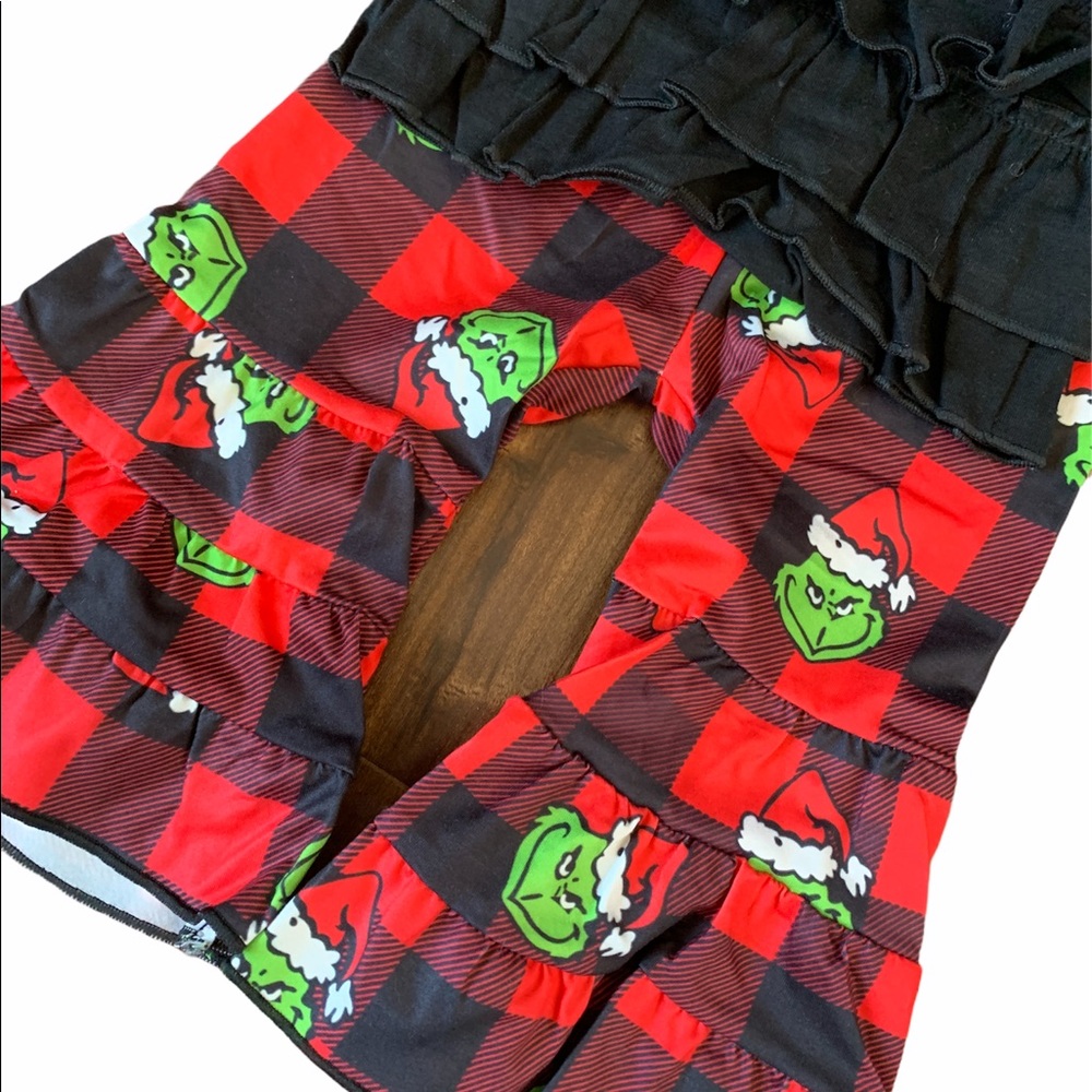 NWOT Sparkling Unicorn Brand Grinch Themed set 3-6 - Picture 2 of 4